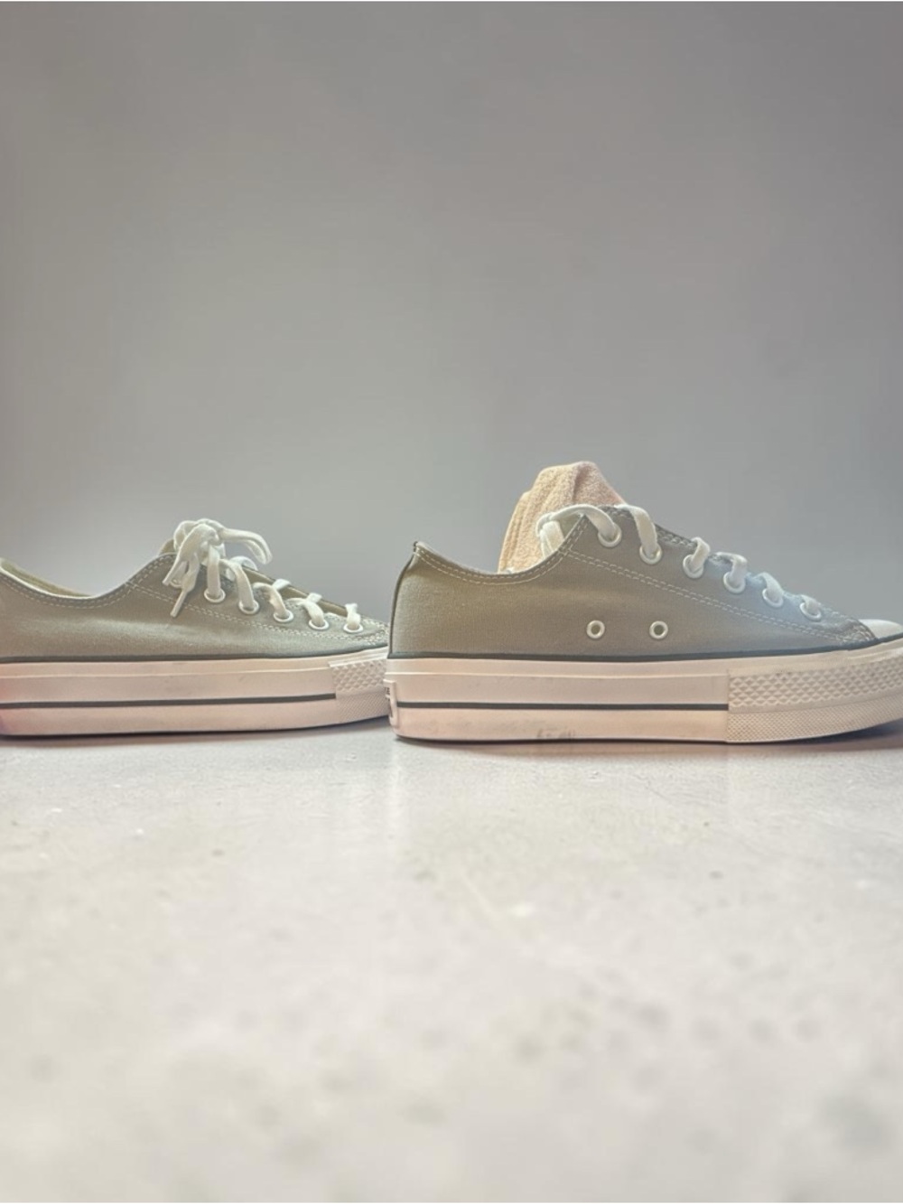 Converse Low Top Platform Sneakers in Light Gray and White - Picture 4 of 8